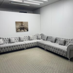 Luxury Light Grey Chesterfield 8-Seater Corner Sofa